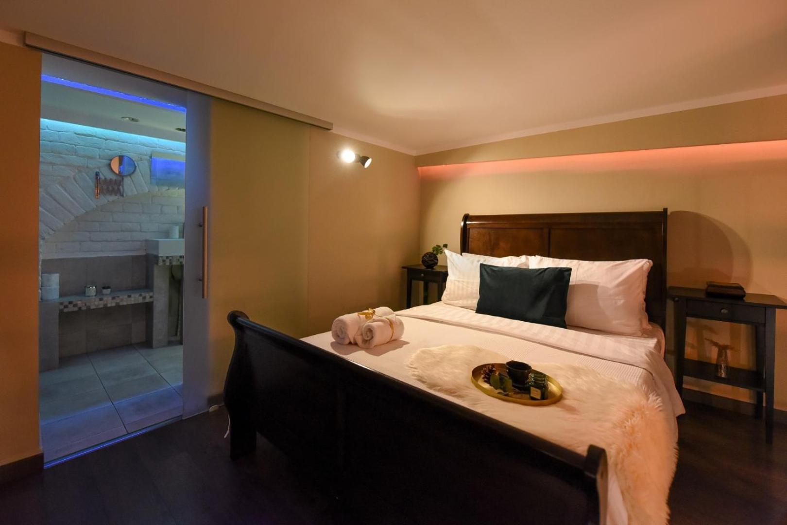Central Comfort - Duplex-Style Studios On Regina Elisabeta بوخارست الغرفة الصورة