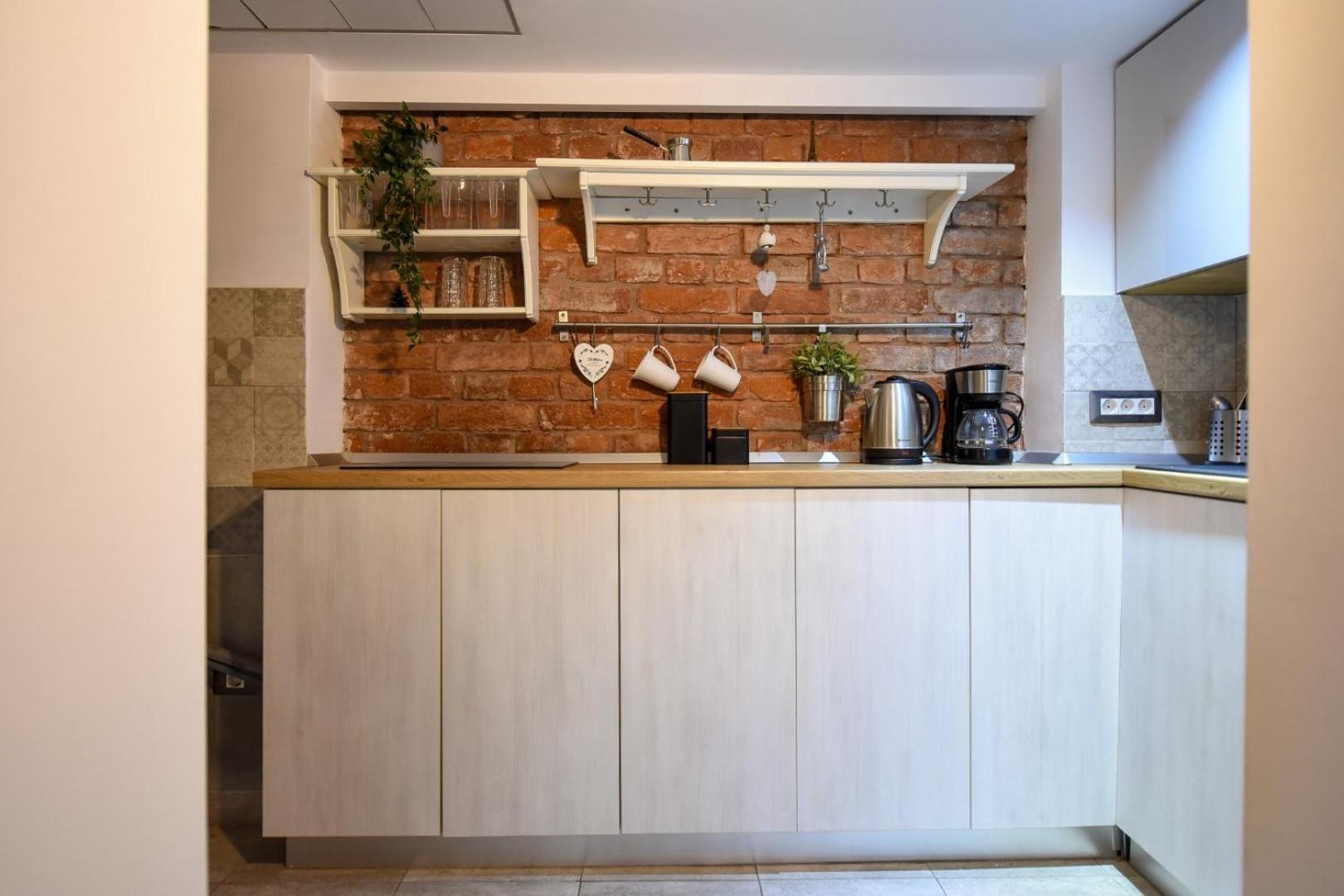 Central Comfort - Duplex-Style Studios On Regina Elisabeta بوخارست الغرفة الصورة