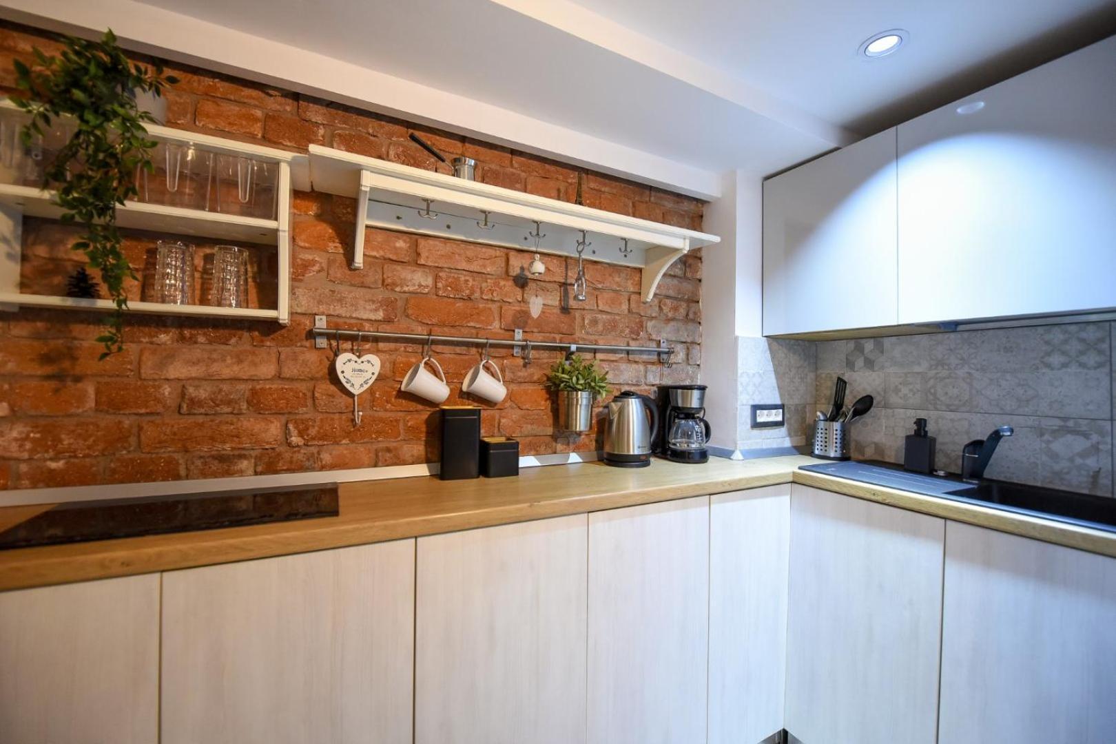 Central Comfort - Duplex-Style Studios On Regina Elisabeta بوخارست الغرفة الصورة